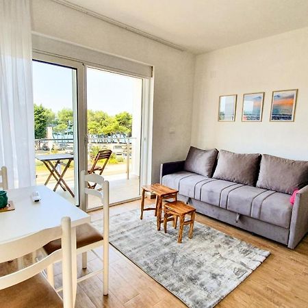 Olav Holiday Apartments Бар Екстер'єр фото