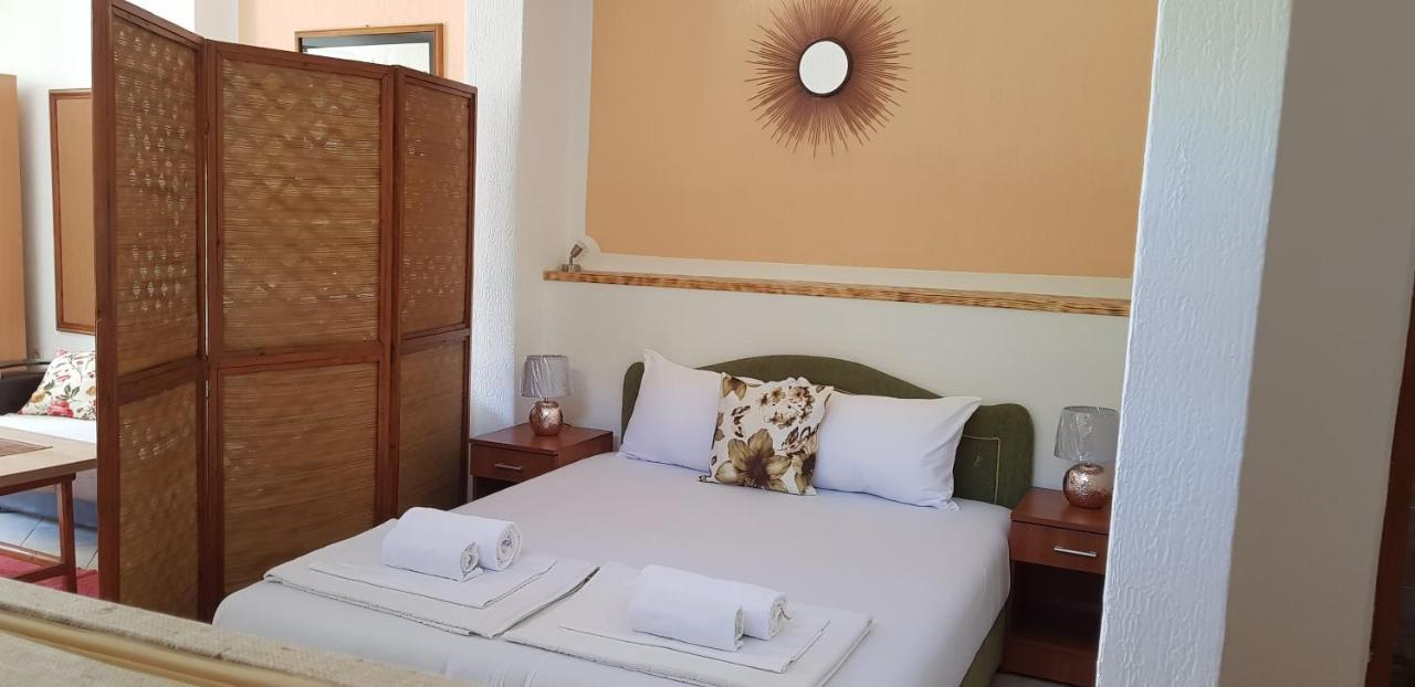 Olav Holiday Apartments Бар Екстер'єр фото